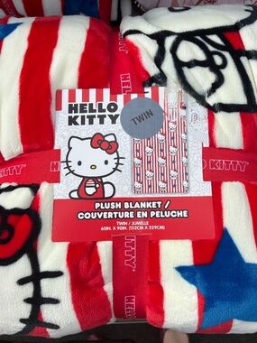 BNWT Hello Kitty Memorial Day 4th of July Twin Blanket Throw